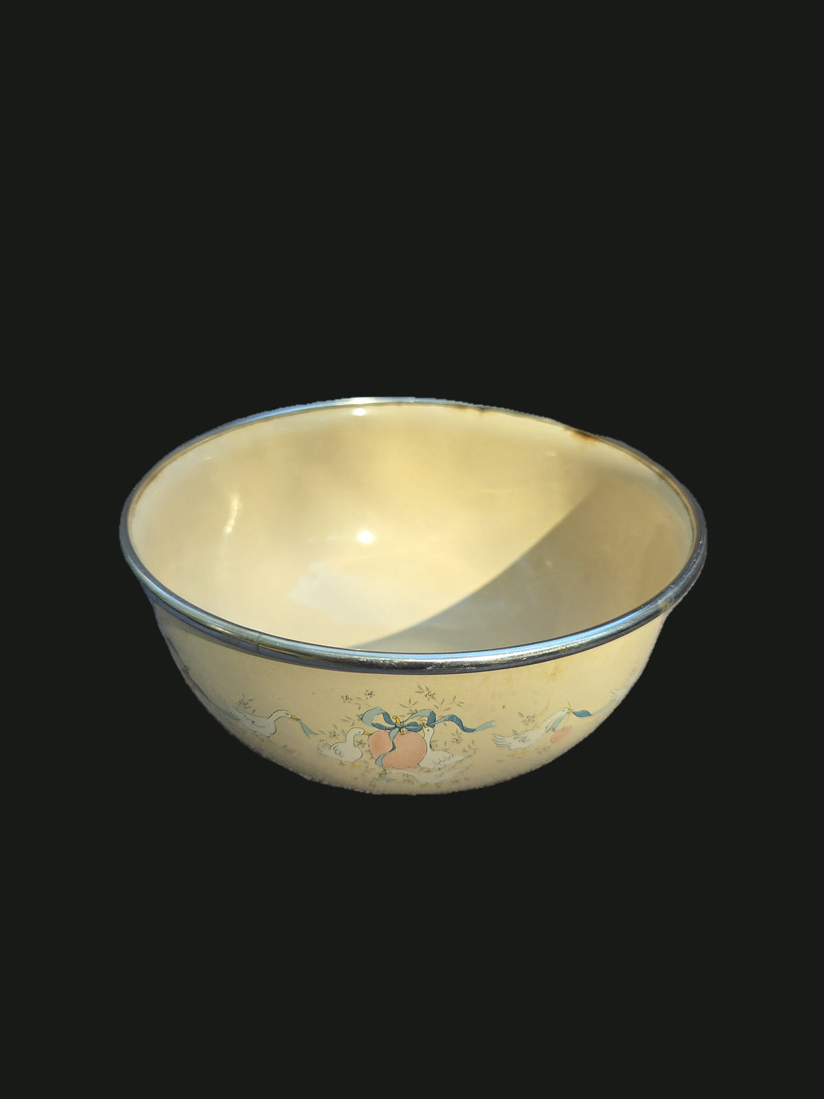 1980s Country Geese Enamelware Mixing Bowl — Top Angled View (OGR-018) | Old Grain Revival