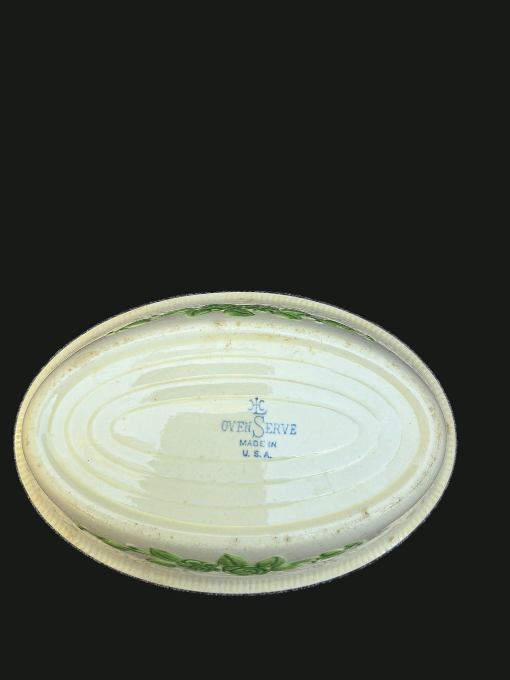 1930s Homer Laughlin OvenServe Green Rose Baking Dish — Underside OvenServe Stamp (OGR-026) | Old Grain Revival