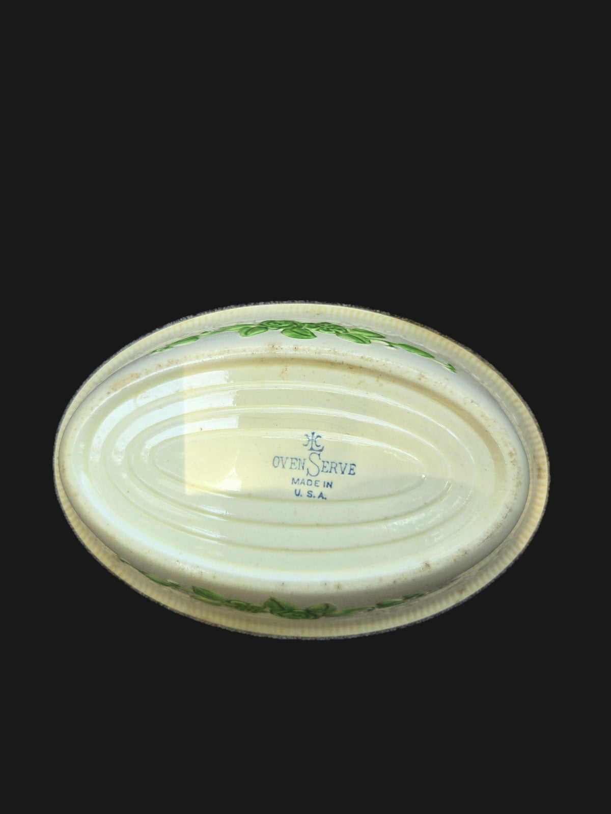 1930s Homer Laughlin OvenServe Green Rose Baking Dish — Underside Alternate View (OGR-026) | Old Grain Revival